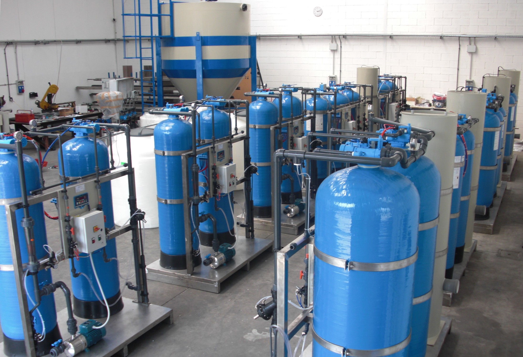 Water recycling plants with resin demineralisation plants - Pentacque srl